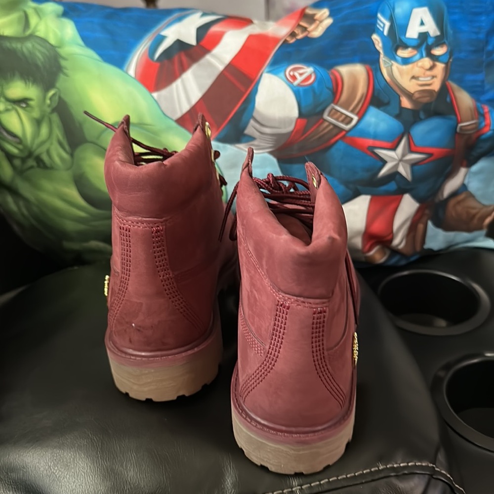 Timberlands - Picture 5 of 5